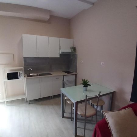 Estudios El Puntual De Romillo Екстер'єр фото